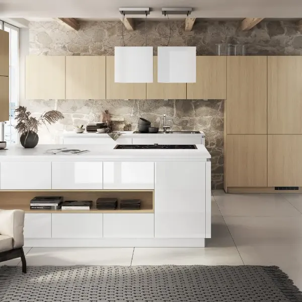 moderne grifflose Küche in weiß hochglanz